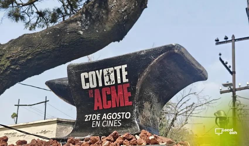 Coyote vs Acme Goes Giant