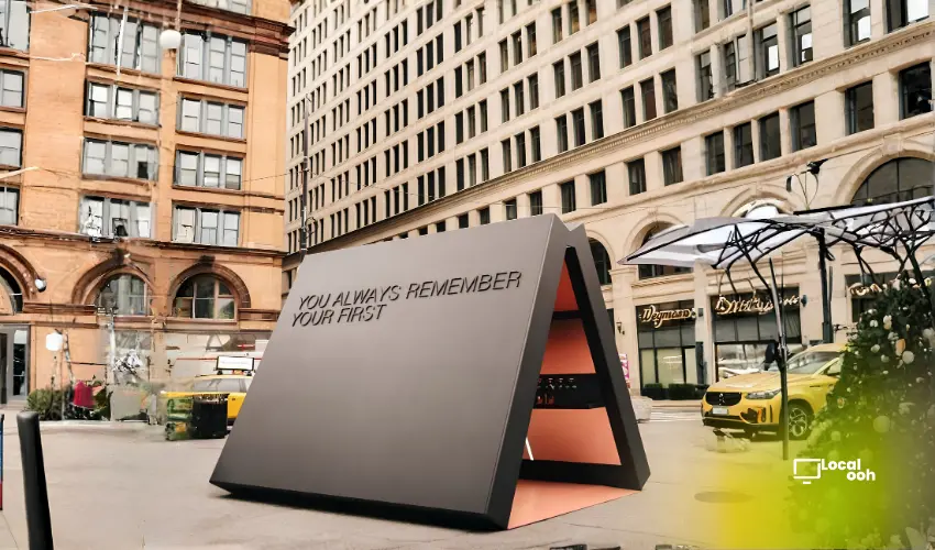 NARS Turns Its Iconic Orgasm Shade Into A NYC Landmark